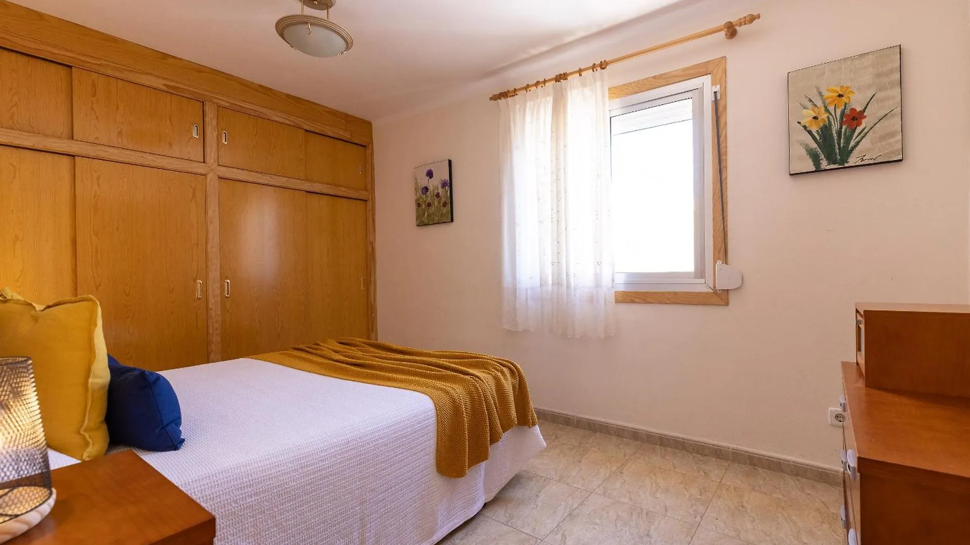 Uhc Virgen Del Carmen Apartments Cambrils