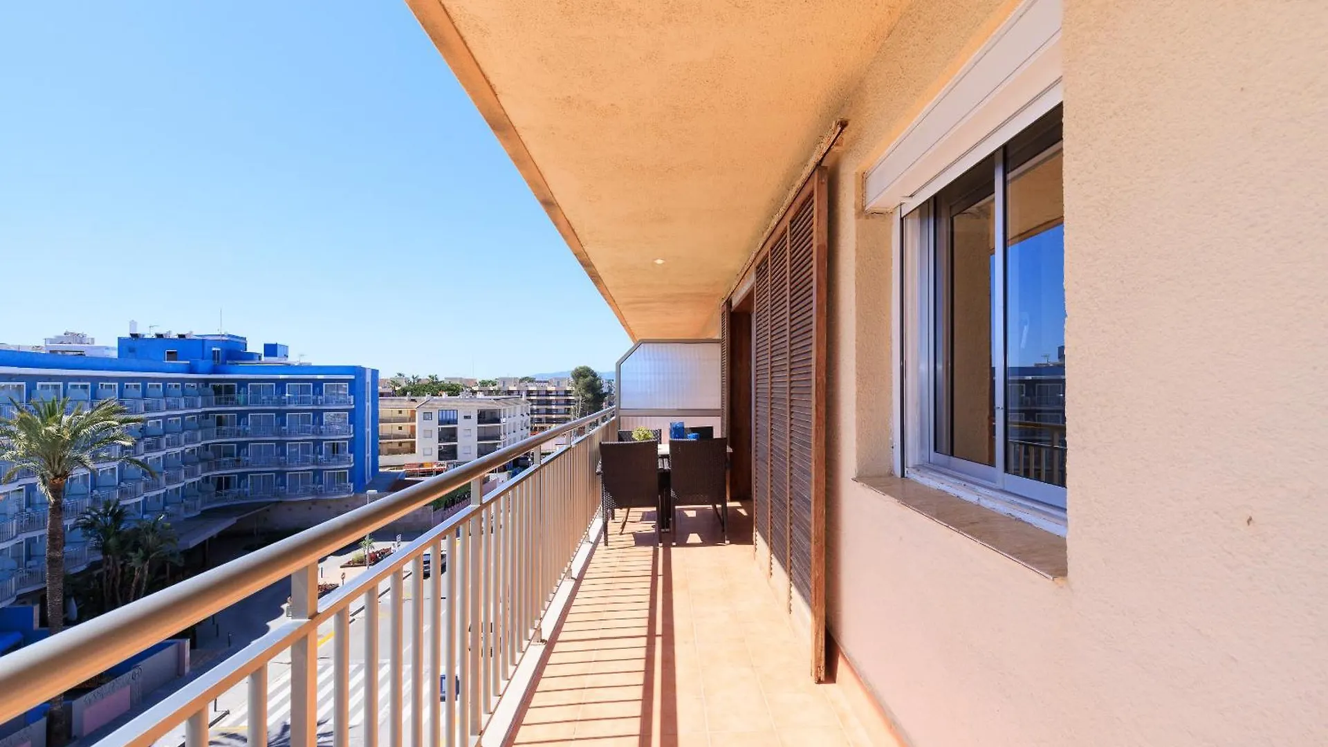 Uhc Virgen Del Carmen Apartments Cambrils